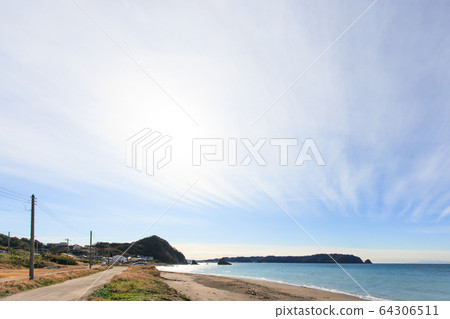 Haimaiwa Rock Sora Minami Bani City Tomiura Town Minami Mutani Coast 64306511