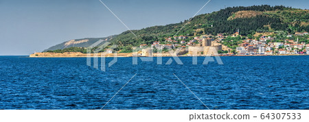 Kilitbahir castle in Turkey Kilitbahir castle in Turkey 64307533