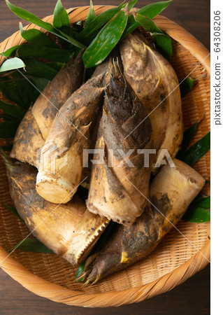 漏勺泥筍 64308206