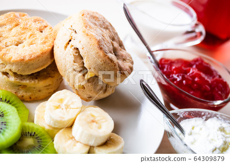 Walnut scone Walnut scone 64309879
