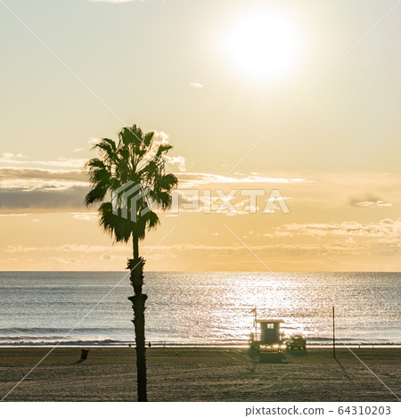 Santa Monica Beach, California 64310203