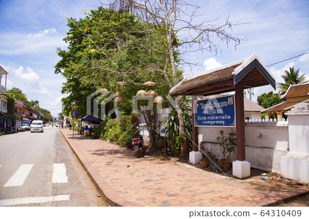 瑯勃拉邦的城市景觀 瑯勃拉邦的城市景觀 64310409