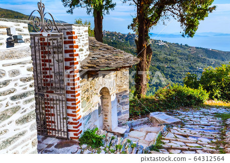 Street view at Makrinitsa village in Pelion, Greece 64312564