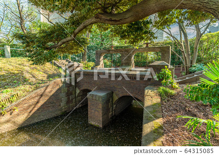 Saitama prefecture designated tangible cultural property building Jinzaemon weir Saitama prefecture designated tangible cultural property building Jinzaemon weir 64315085