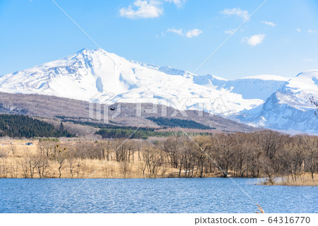 余雪的鳥海山 64316770