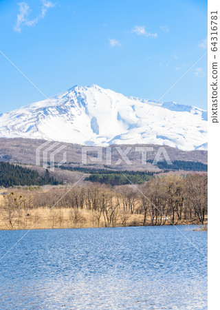 余雪的鳥海山 64316781