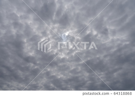 Cloudy sky Cloudy sky 64318868