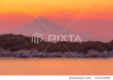 Sunset sky and Holy Mount Athos, Greece Sunset sky and Holy Mount Athos, Greece 64324690