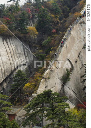 Autumn View steep steps of Huashan Mountain, Xian, Shaaxi Province, China 64326176
