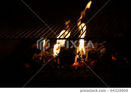 FLAMES IN THE BARBECUE 64328809