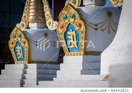 Datsan Rinpoche Bagsha buddhist temple 64332011