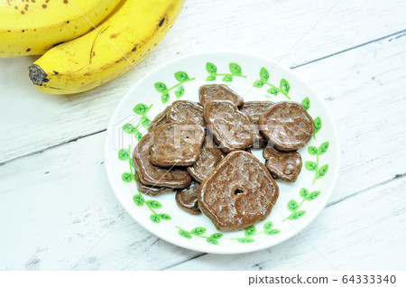 香蕉巧克力脆片 香蕉巧克力脆片 64333340