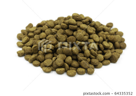 Full dog food on stainless dish on white Full dog food on stainless dish on white 64335352