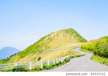 Bottle forest forest road 64337122