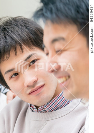 父親 爸爸 日本人 64339454