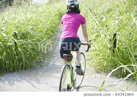 Cycling Road Racer Bicycle Female 30s Healthy Lifestyle Sports 64341964