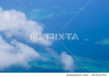 海俯瞰飛機 64342354