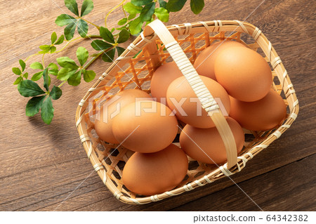 一個雞蛋 64342382