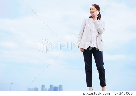 Business woman Aozora smartphone 64343006