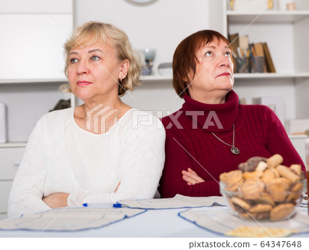 Two offended senior women after quarrel 64347648