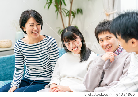 family, grinning, smiling 64354869