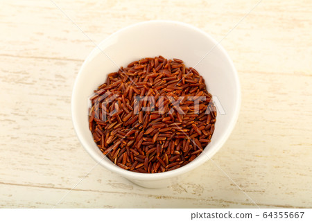 Brown rice 64355667