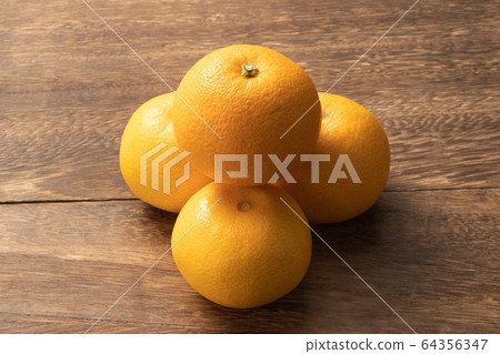 八朔 64356347