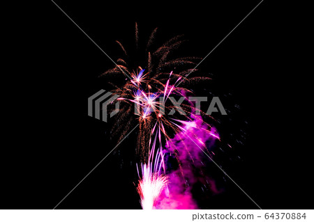 Fireworks display at Ohito, Izunokuni-shi, Shizuoka 64370884