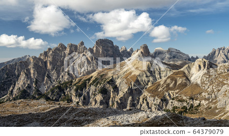 Beautiful landscape of mountains during autumn Beautiful landscape of mountains during autumn 64379079