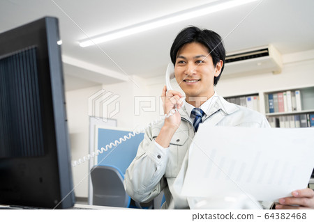 Businessman office work clothes personal computer business image Businessman office work clothes personal computer business image 64382468