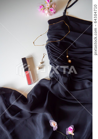 邀請參加 64384710