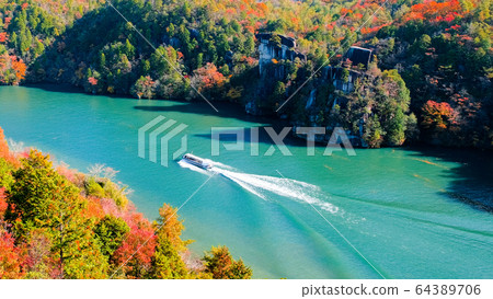 Enakyo (autumn) 64389706