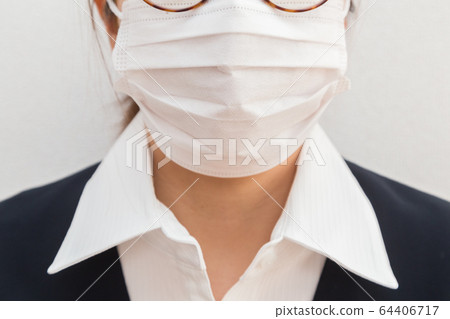 有面具的女實業家 有面具的女實業家 64406717