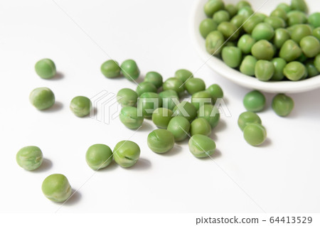 Green peas ingredients 64413529