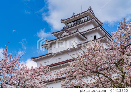Spring Tsuruga Castle (Wakamatsu Castle), Aizuwakamatsu City, Fukushima Prefecture Spring Tsuruga Castle (Wakamatsu Castle), Aizuwakamatsu City, Fukushima Prefecture 64413860