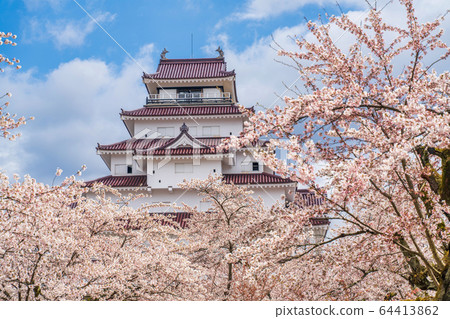 Spring Tsuruga Castle (Wakamatsu Castle), Aizuwakamatsu City, Fukushima Prefecture 64413862