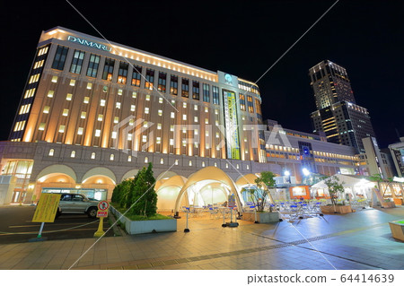 [Hokkaido] JR Sapporo Station night view 64414639