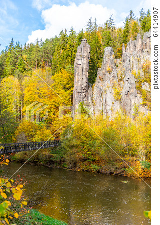 Svatos Rocks, Czech: Svatosske skaly, above Ohre River at autumn time, Czech Republic 64414907