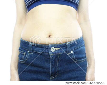 飲食前中年女人肚子餓 64420558