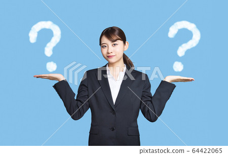 Women to compare 64422065