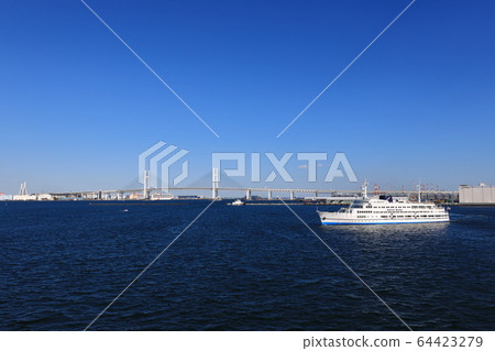 橫濱大碼頭灣大橋 橫濱大碼頭灣大橋 64423279