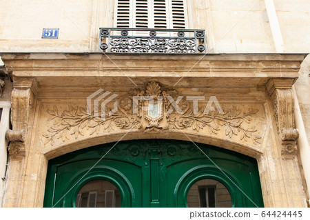 Buildings in Paris Buildings in Paris 64424445