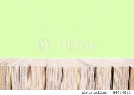 Manga book, paperback book 64424931