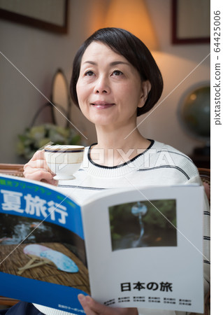 旅遊,女性,旅遊雜誌(虛構雜誌) 旅遊,女性,旅遊雜誌(虛構雜誌) 64425006