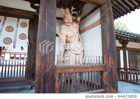 Horyuji Nakamon Kongo Rikishi Statue Nio Statue Agata (Ikaruga Town, Ikoma District, Nara Prefecture) 64425959