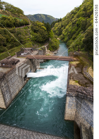 Ishigoya Dam (vice dam of Miyagase Dam) Ishigoya Dam (vice dam of Miyagase Dam) 64426598