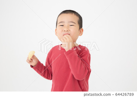 Children elementary school boys 64426789