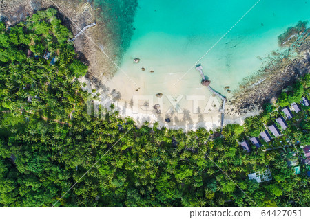 Tropical island with green tree forest white snad Tropical island with green tree forest white snad 64427051
