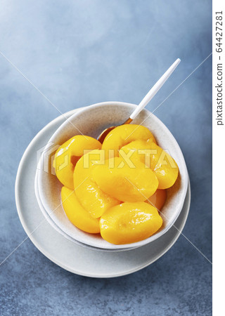 Sweet canned peaches Sweet canned peaches 64427281