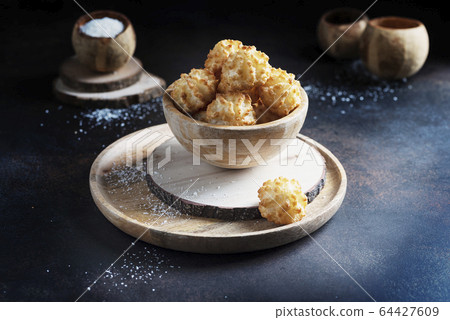 Traditional italian cookies with coconut 64427609